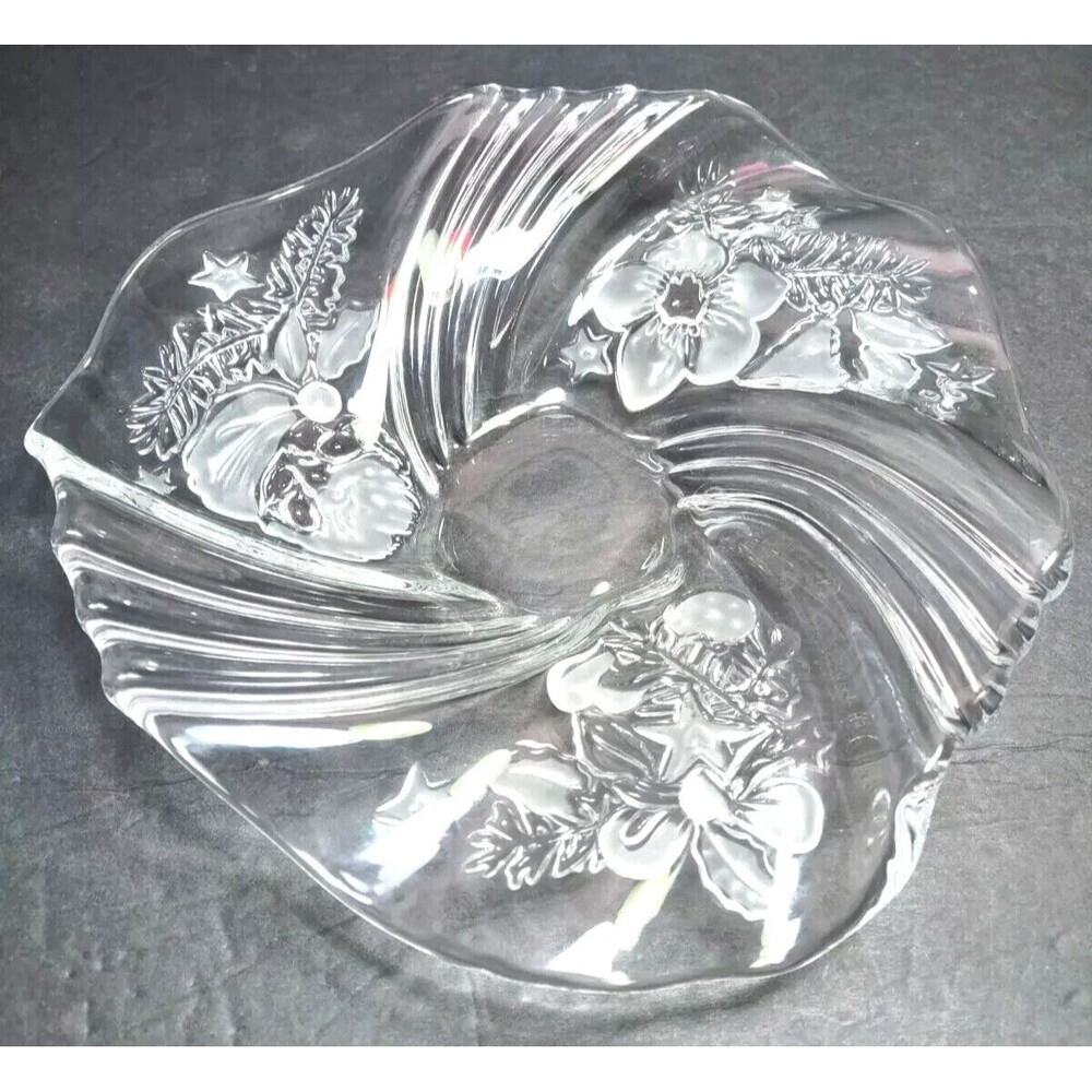 Mikasa 9" Holiday Flair Clear Etched Crystal Bon Bon Plate Poinsettias Germany